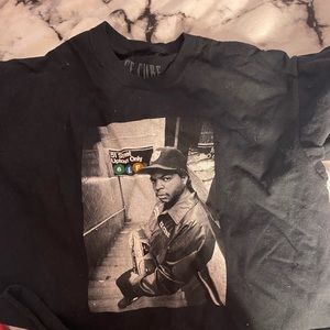 Ice cube crop top tee